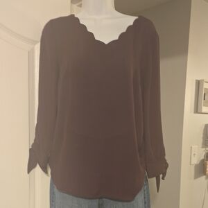 Women's Scalloped Burgundy Top